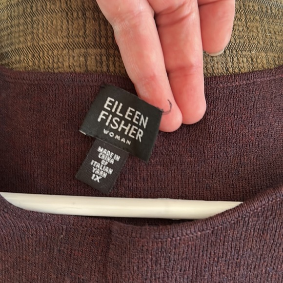 Eileen Fisher plum 100% Italian wool vest in EUC - Picture 4 of 9